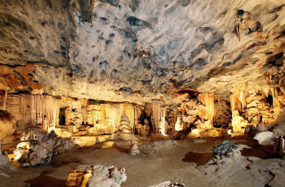 Cango Caves
